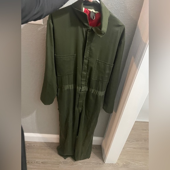 Cover alls - Picture 3 of 6